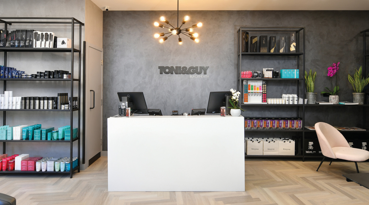 hair salon services in Delhi